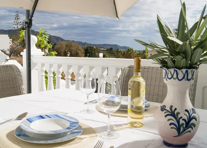 Crisantemos Family House With Garden And Pool * Нерха