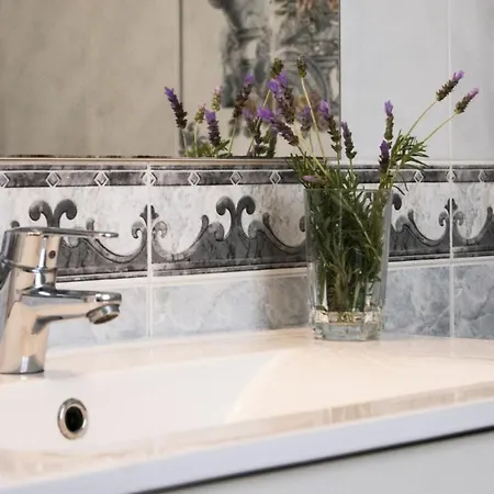 Semesterbostad Crisantemos Family House With Garden And Pool